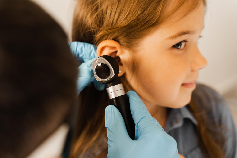 closeup-examination-childs-ear-with-otoscope-otoscopy-visit-ent-doctor-consultation.jpg